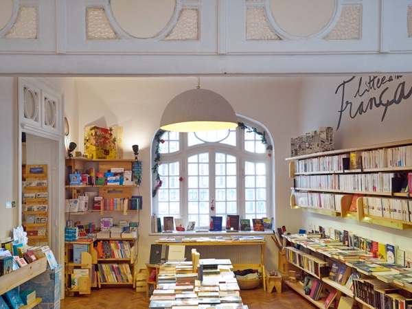 Kyralina bookshop