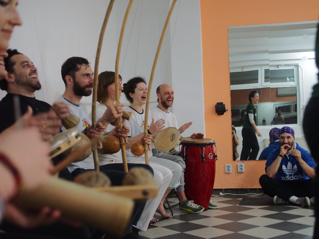 Minhoca's capoeira school in Bucharest