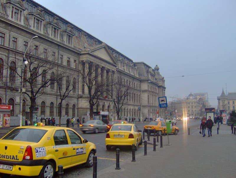 Over 2,000 taxi drivers to protest in Bucharest on Tuesday and Wednesday