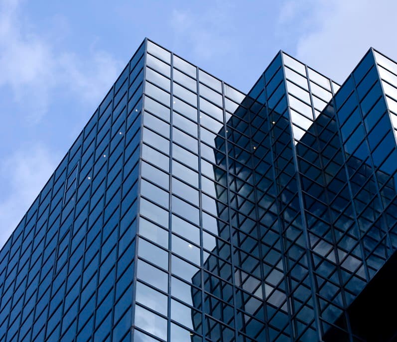 More offices but retail space supply to fall this year in Romania