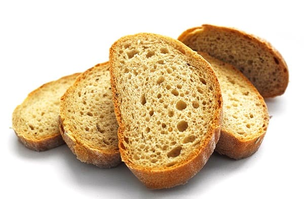 Romanians eat more bread than any other European, research finds