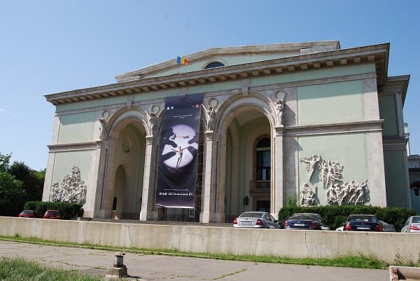 Romanian National Opera starts selling tickets online