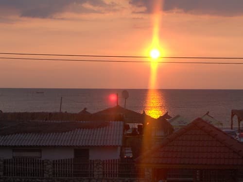 Romanian seaside attracts 20,000 tourists on May 1 break