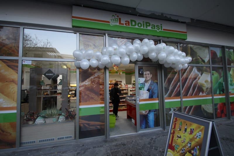 Metro Cash & Carry launches 'La Doi Pasi' convenience store franchise in Romania