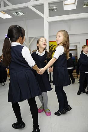 Romania close to enforcing mandatory school uniforms to reduce social discrepancies