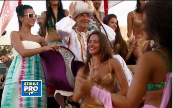 Mayor Radu Mazare in Romania's Mamaia beach parade again, this time as a sultan