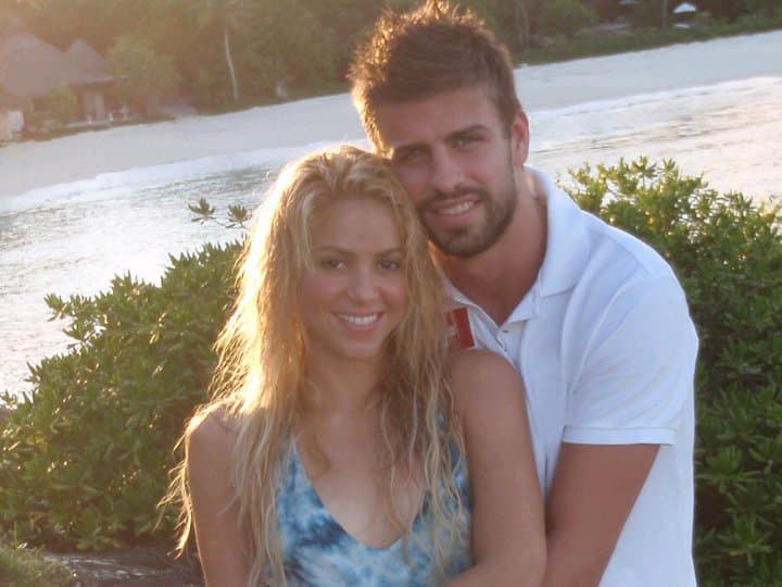 Shakira to join Barca football player Pique in Romania at match against Dinamo