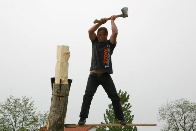 Romania to attend the wood chopping competition in Norway in September