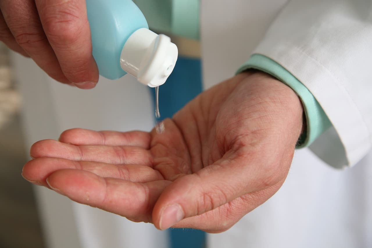 Romanian cosmetics manufacturers launch new products to fight Covid-19