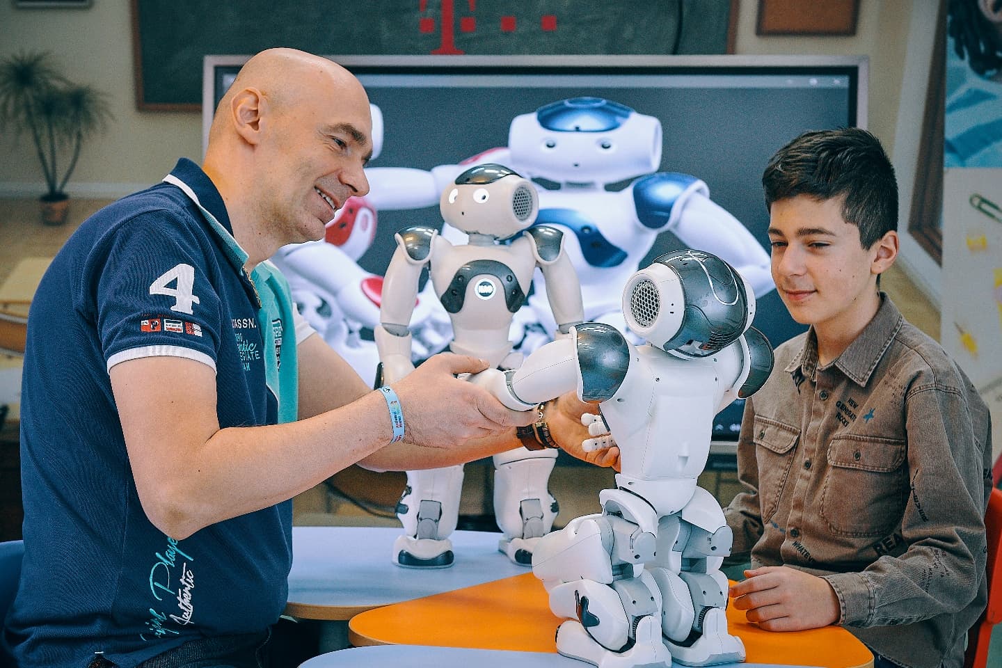Romanian center introduces robot-assisted therapy for autistic children