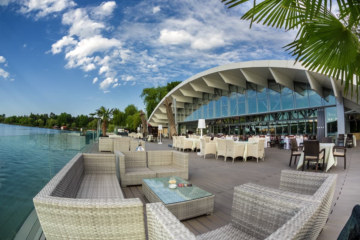 Press release: Hotel Snagov Club, internationally awarded as the best events location in the region