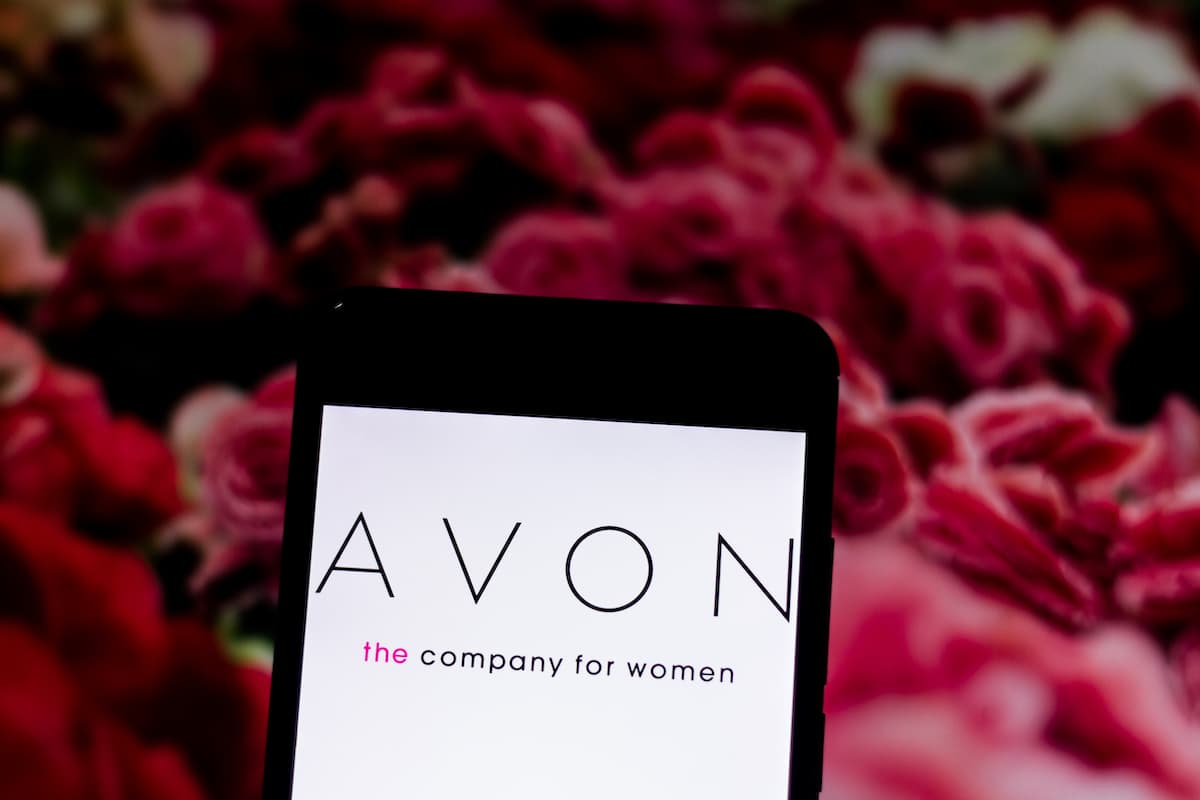 Avon Romania seeks sell and leaseback deal for warehouses near Bucharest