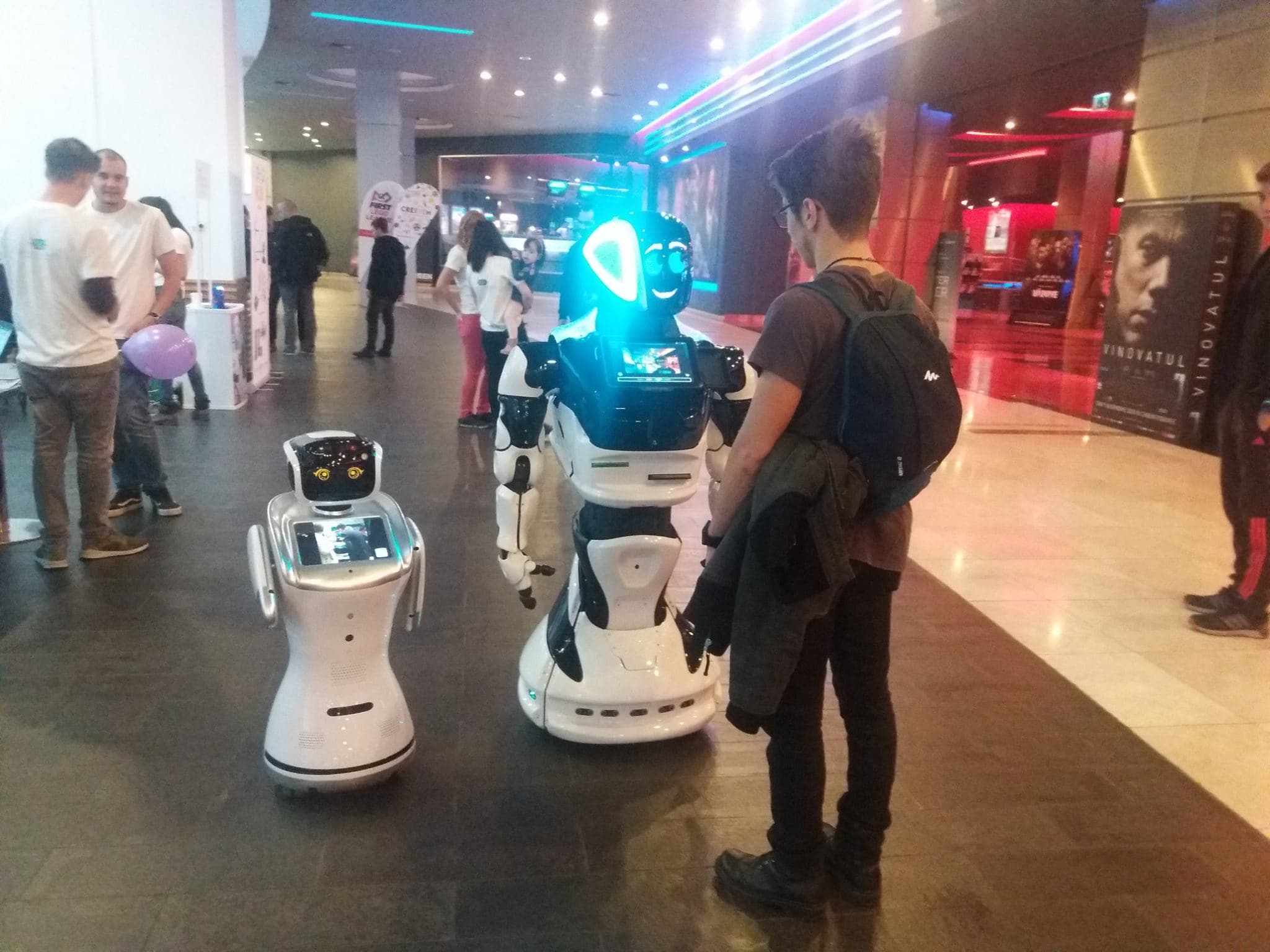 Autonomous service robot to start working in Bucharest soon