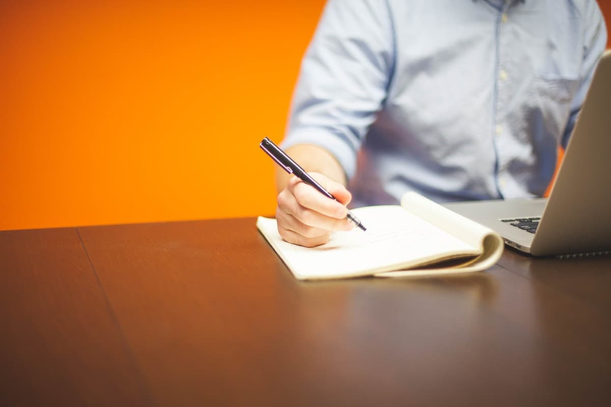 Expectations of Romanian CFA analysts deteriorate in August