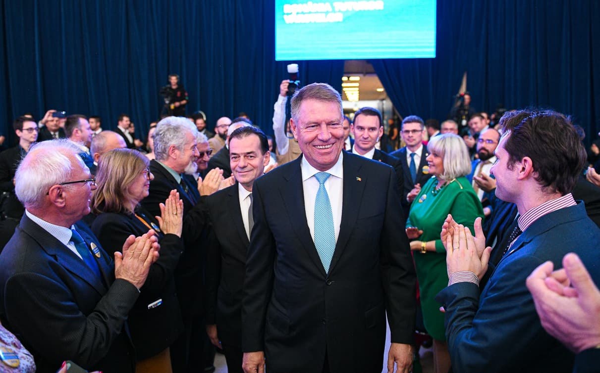 Romanian president rejects debate with former PM: She represents the worst in politics in recent years