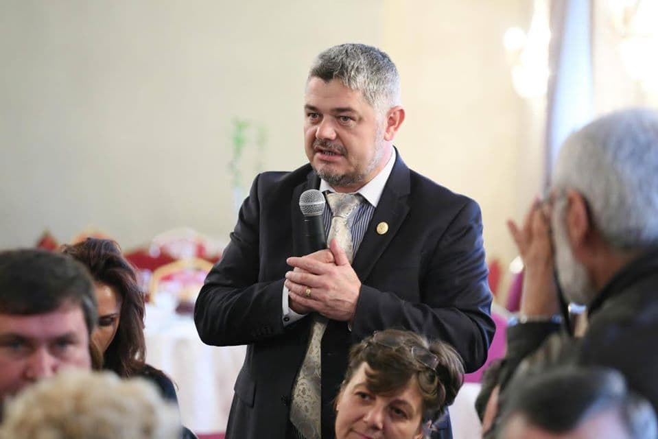 Romanian presidential candidate reported missing then found at monastery