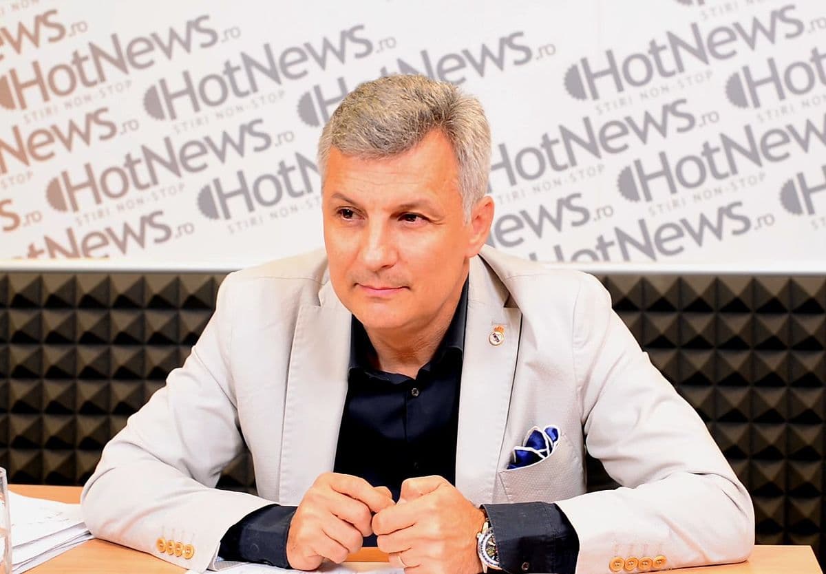 RO senator, author of “anti-bank” laws proposed as head of financial markets regulator