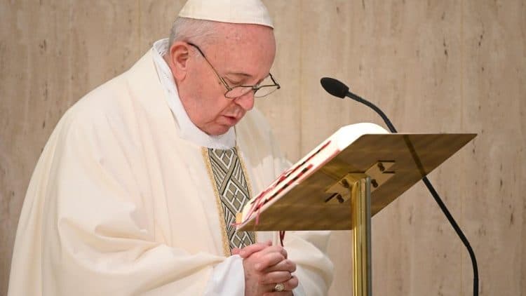Pope Francis sends medical equipment to hospital in "Romania's Lombardy" on his name day