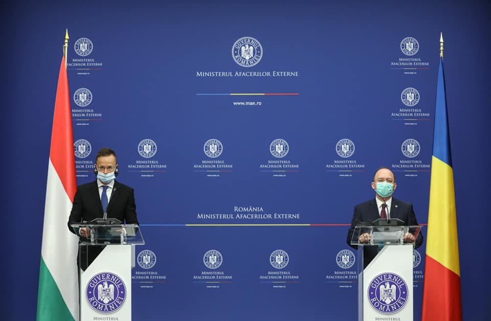 Romanian, Hungarian foreign ministers vow for more cooperation