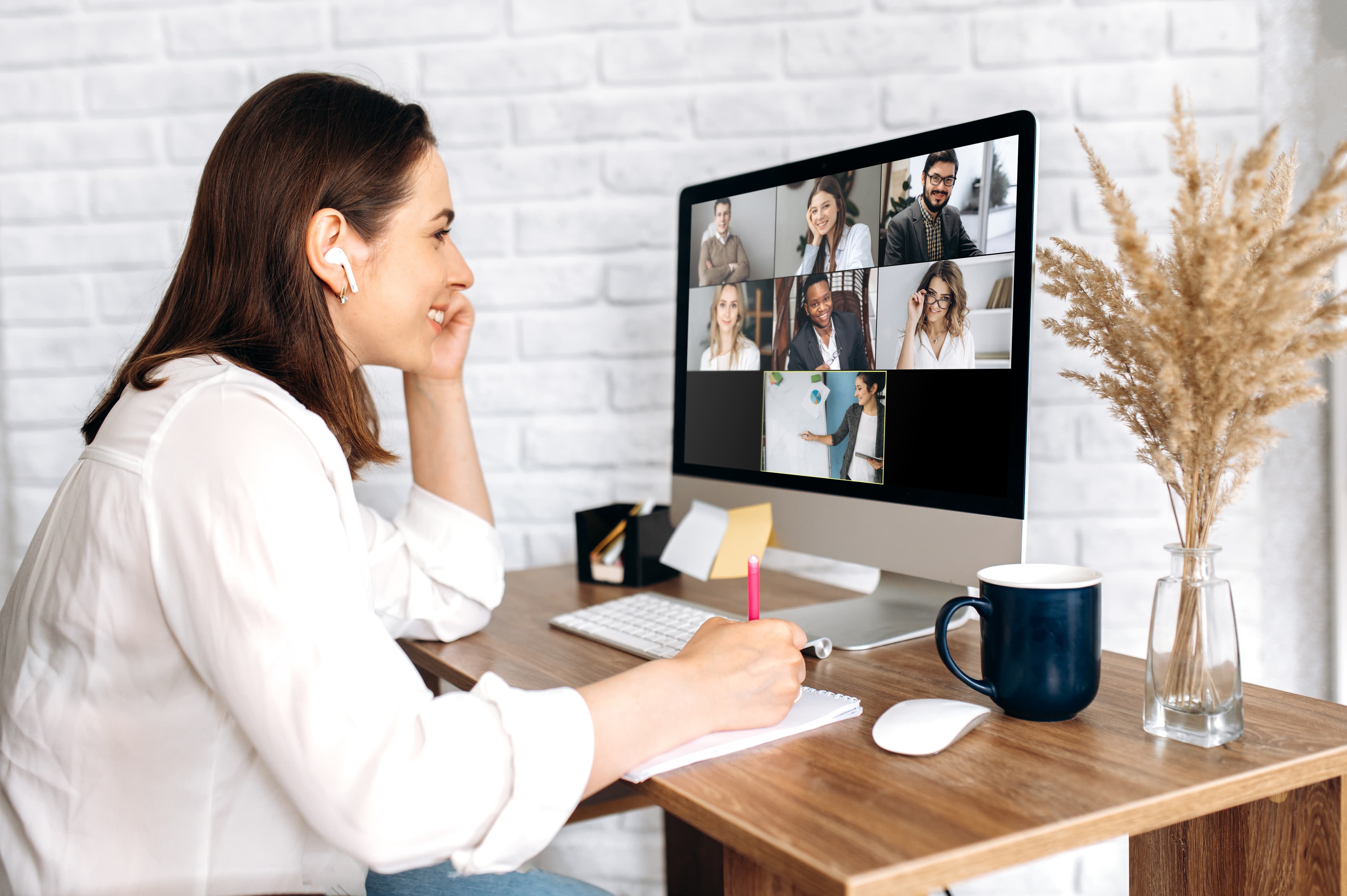 (P) Adobe Romania employees can access over $10,000 per year for education