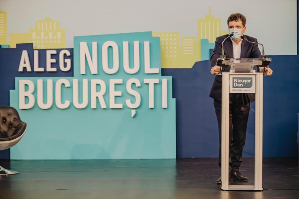 Bucharest's mayor-elect says Social Democrats are delaying the start of his mandate