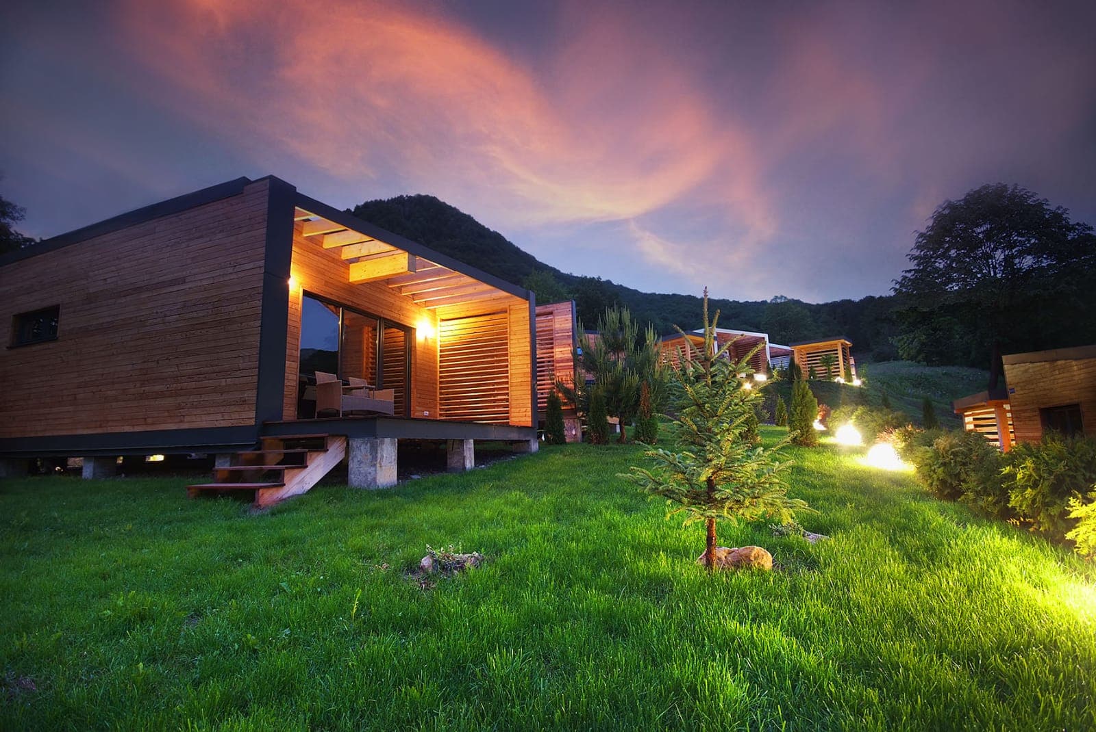 Rentakub: How a local tourism business weathers the pandemic, aiming to become a "Romanian Airbnb"