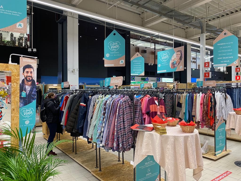 Auchan launches used clothing business line in Romania