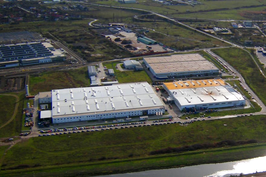 Continental buys new building to expand production and logistic center in Timisoara