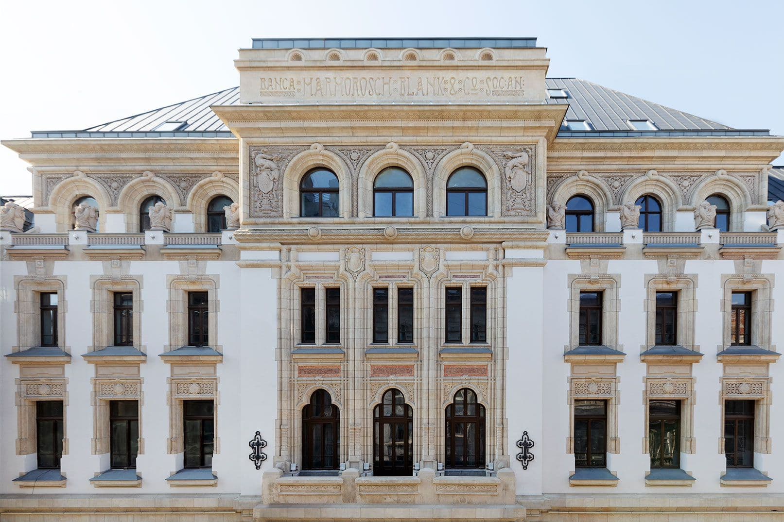 Lithuanian group turns historic bank site in Bucharest into luxury hotel with EUR 42 mln investment