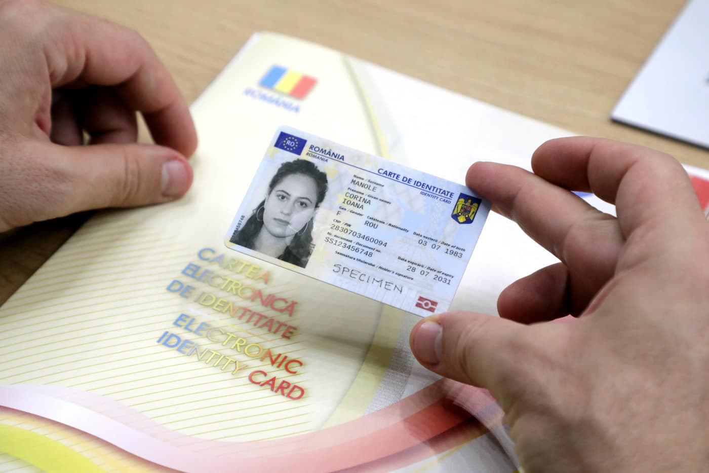 Romanian state to cover costs of new electronic ID cards
