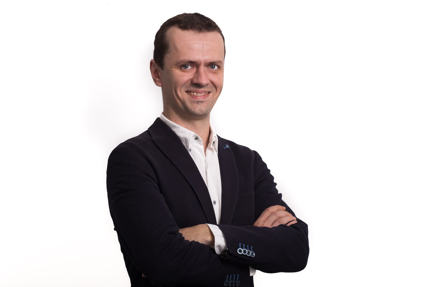 Investor & growth advisor Marius Istrate, ex-UiPath, backs Romania-Insider.com in second funding round