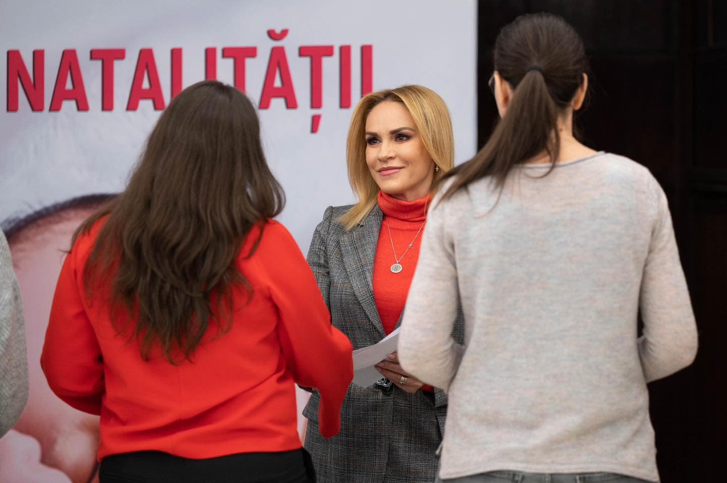 Romanian Ministry of Family records over 8,100 requests for RON 15,000 support from couples struggling with fertility