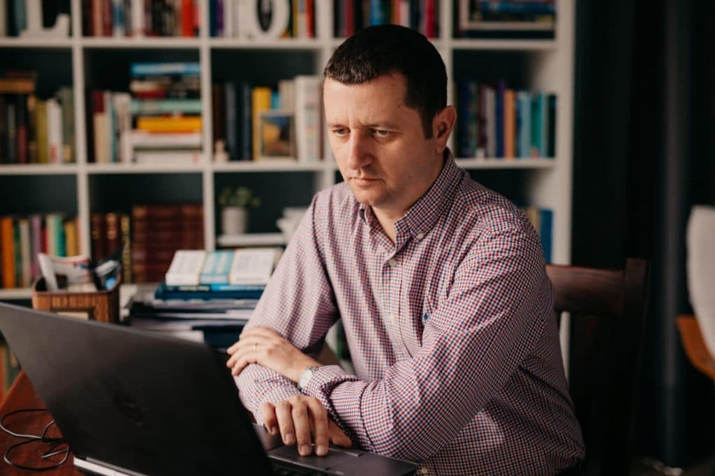 Babeș-Bolyai University dean hailed an international award by American Society for Public Administration