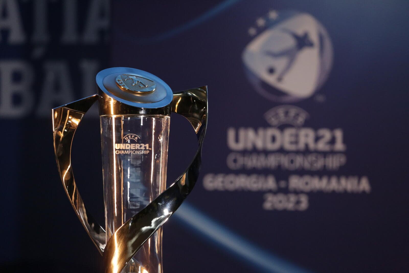 UEFA to tour Bucharest, Cluj-Napoca for trophy display ahead of this summer's U-21 Championship