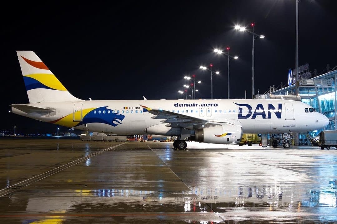 Dan Air cancels several flights from Bucharest, blames Brasov Airport operating schedule