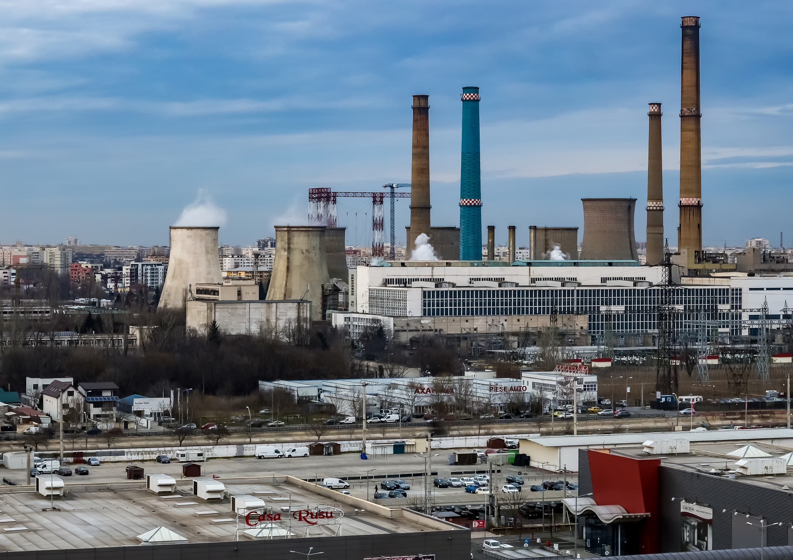 Bucharest’s Elcen seeks to install PV panels on its thermal power plants
