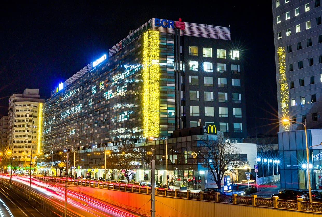 Mastercard, PAID and an IT&C company renew their leases in the America House office building