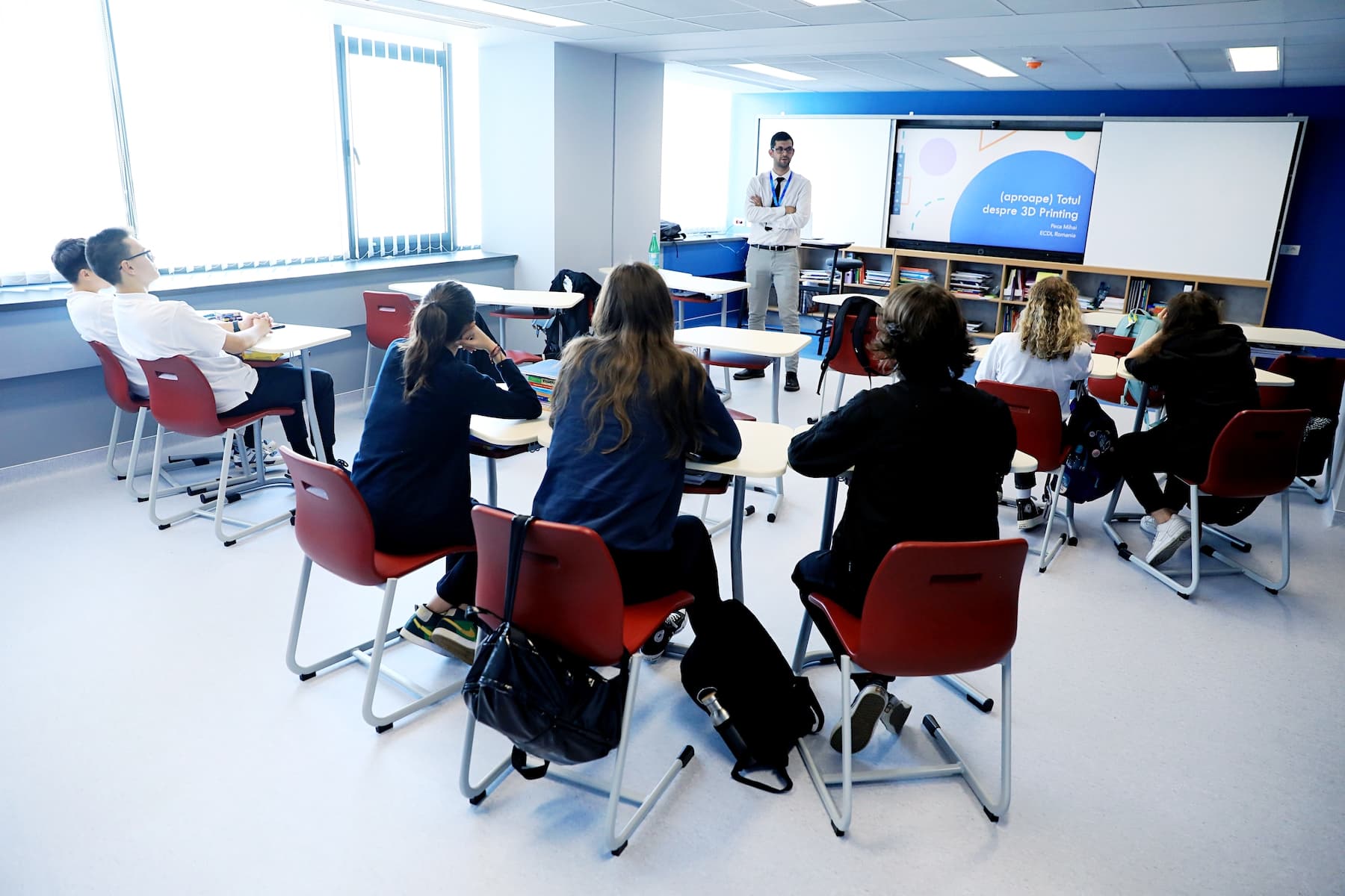 Liceul Teoretic “Școala Mea” Announces the Launch of the International Division for Years 10 to 13