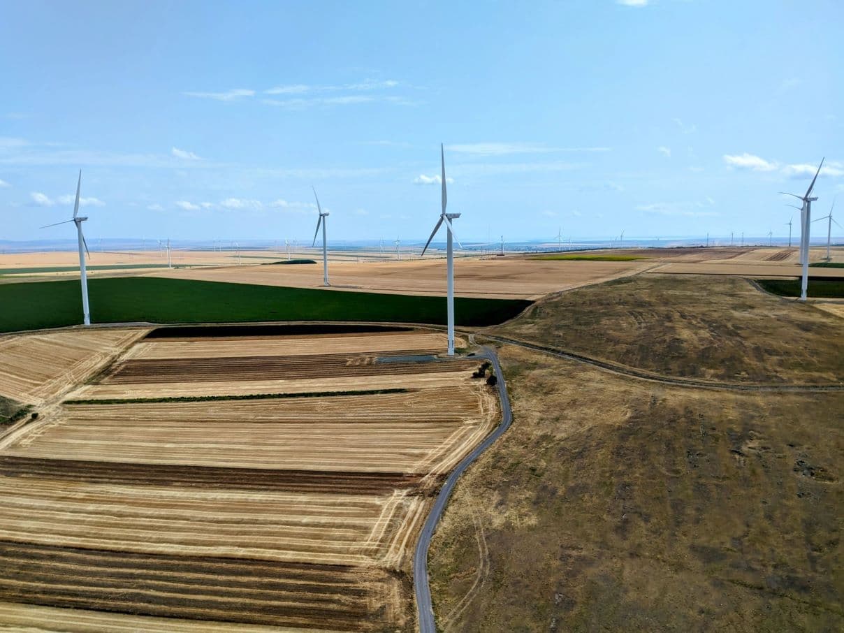 Greek PPC to take over 629MW RES portfolio from Macquarie in Romania