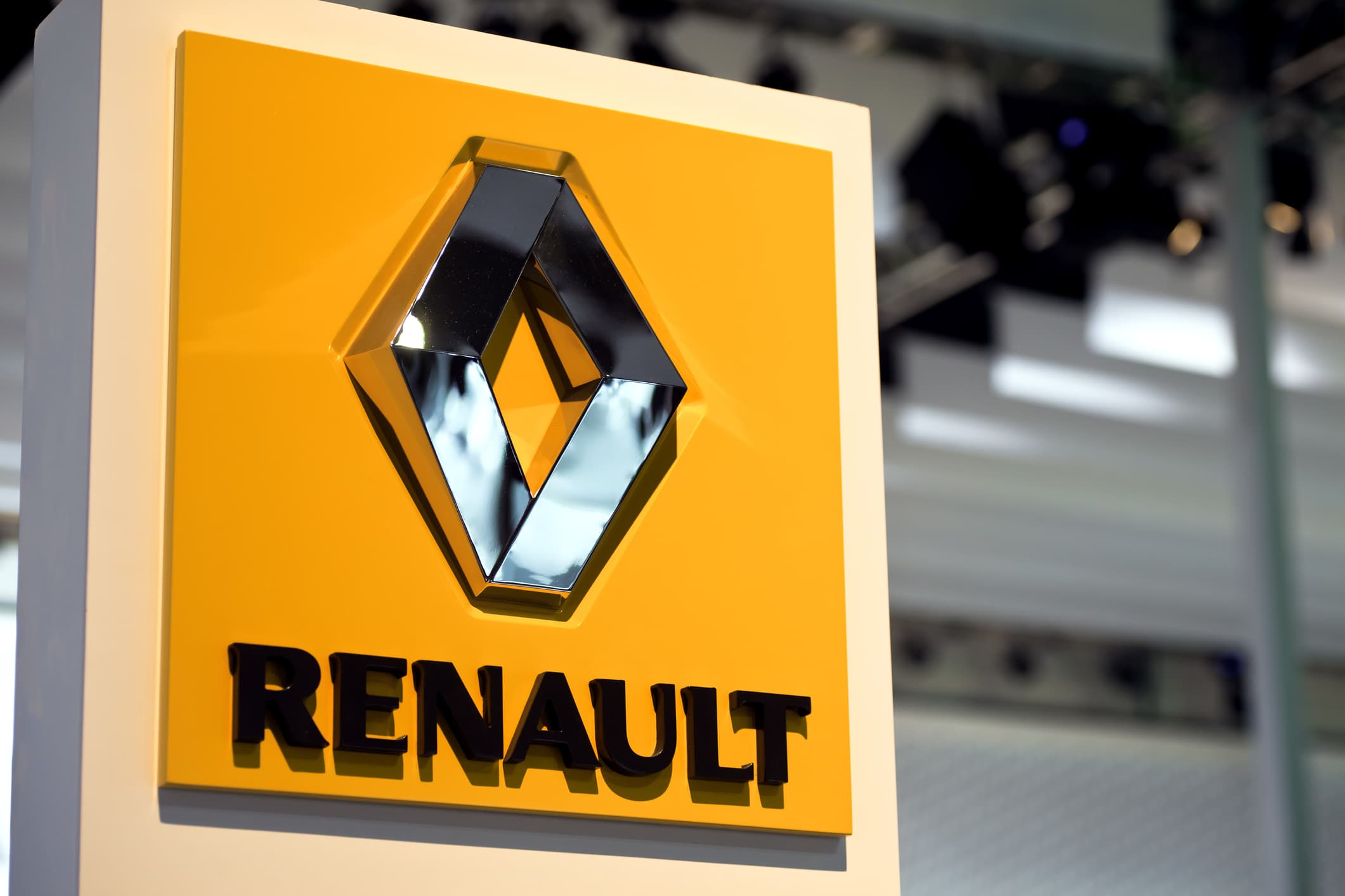 Romania extends EUR 130 mln state aid to Renault Group