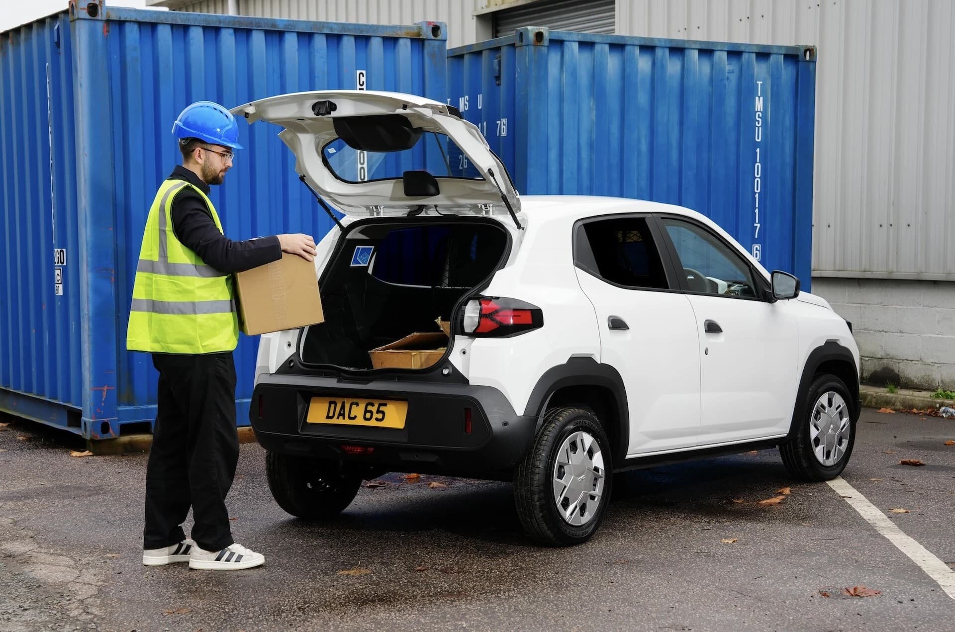Dacia unveils low-cost Cargo version of electric Spring model