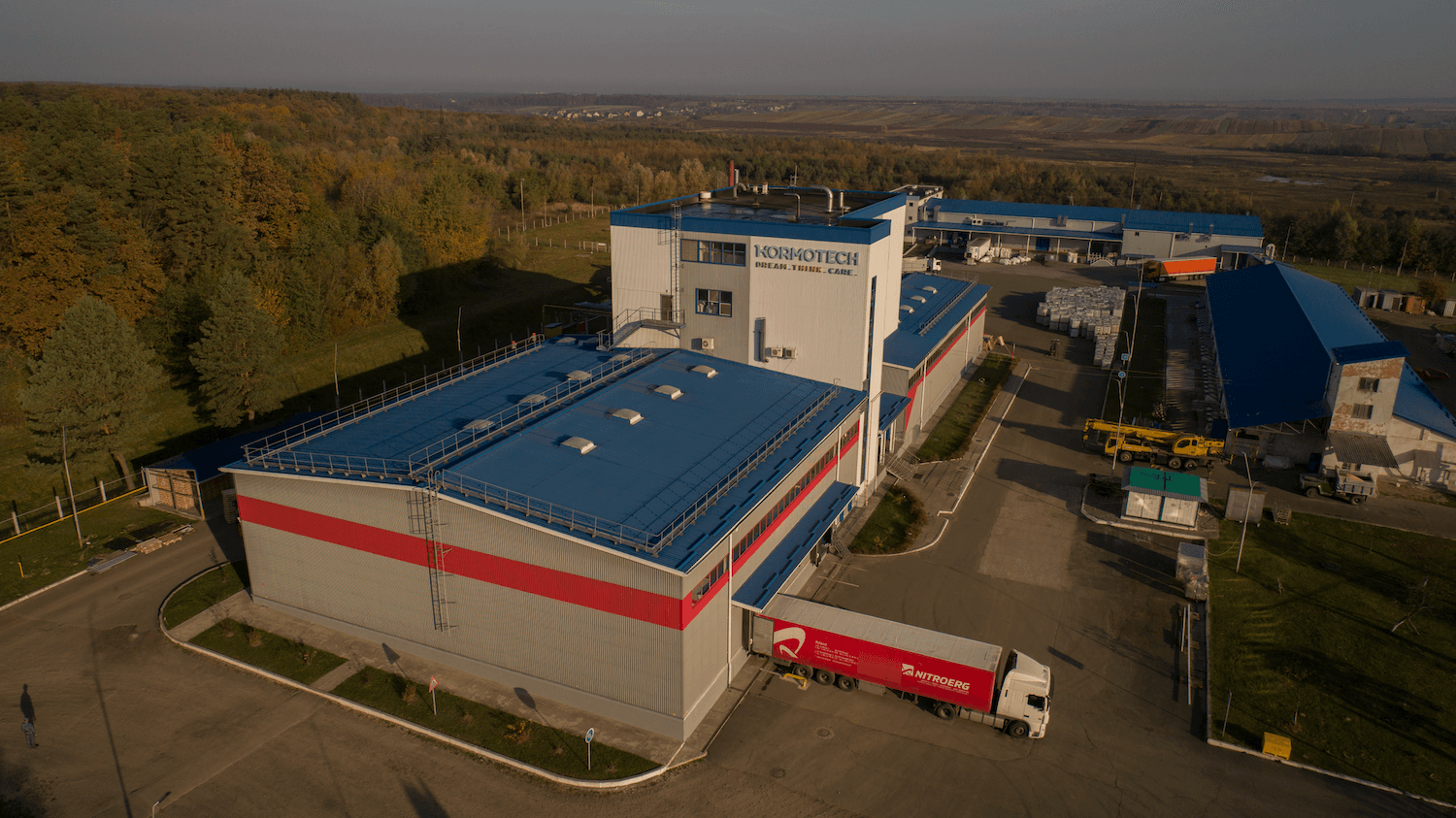Kormotech speeds up pet food deliveries to Romania thanks to Authorized Economic Operator status