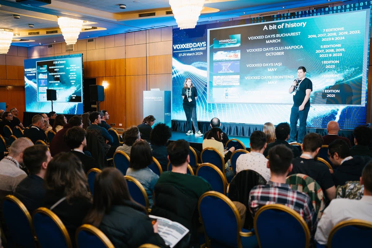 Voxxed Days Bucharest 2025: “To stay competitive, Romania’s IT sector must sell innovation, not just billable hours”