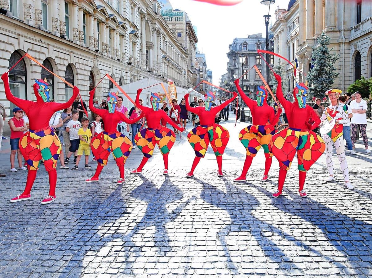 Bucharest street theater festival gets ready for anniversary edition