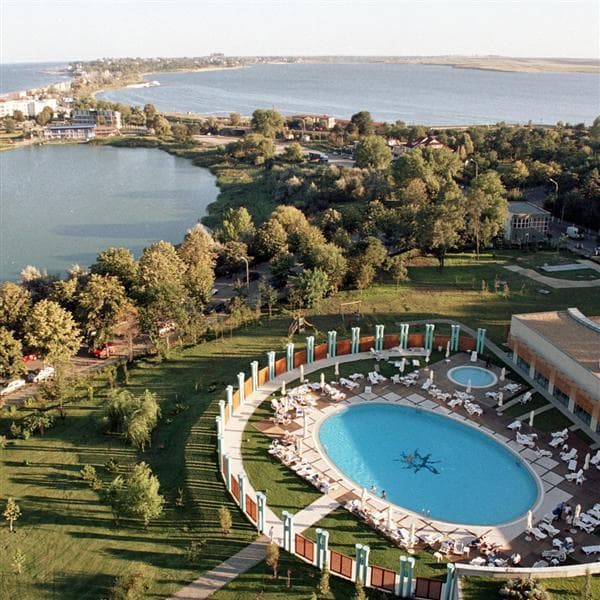 Romanian seaside resort upgrades its lake area with EU financing