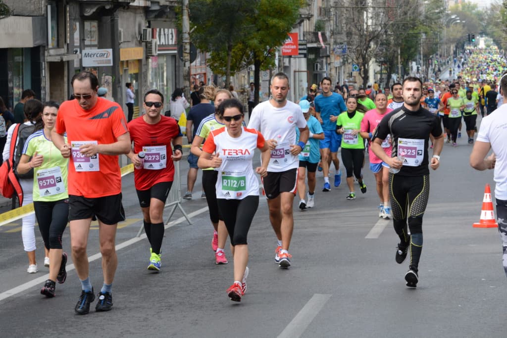 Kenyan, Ethiopian runners win Bucharest Marathon 2018