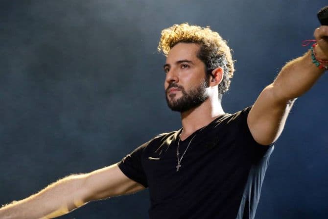 Spanish singer David Bisbal returns for concert in Romania, in March 2015