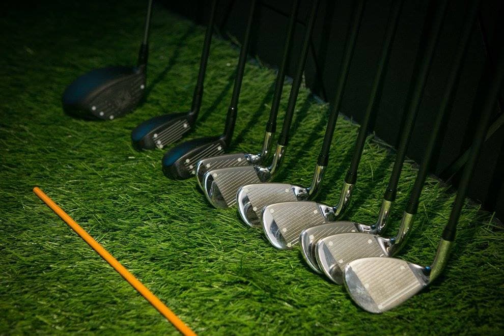 Bucharest’s first golf simulator brings the sport to town