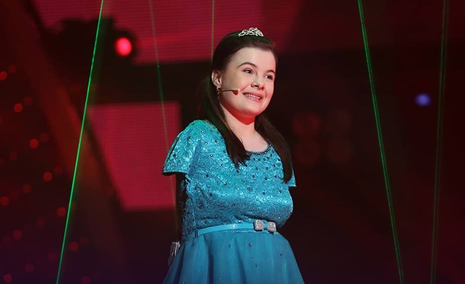 Girl with no arms wins Romania’s Got Talent