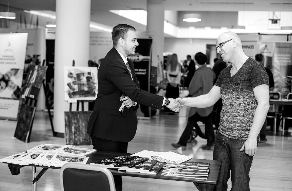 (P) Increase your visibility on the expat market in Romania: Join the Expat Fair!